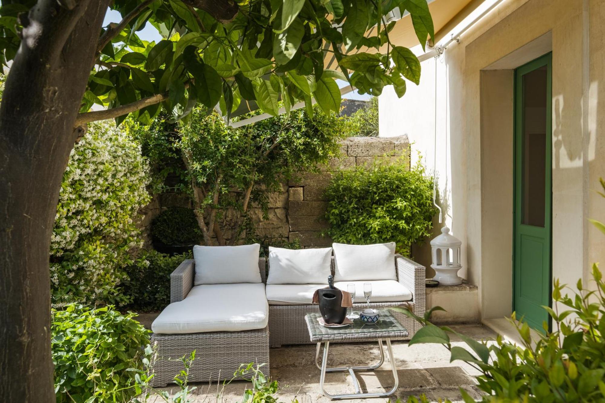 Palazzo Ducale Venturi - Luxury Hotel & Wellness Minervino di Lecce Kültér fotó